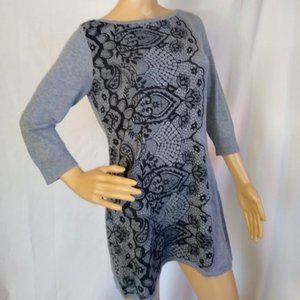 White House Black Market Grey Sweater Dress w Black Geometric Designs Sz S